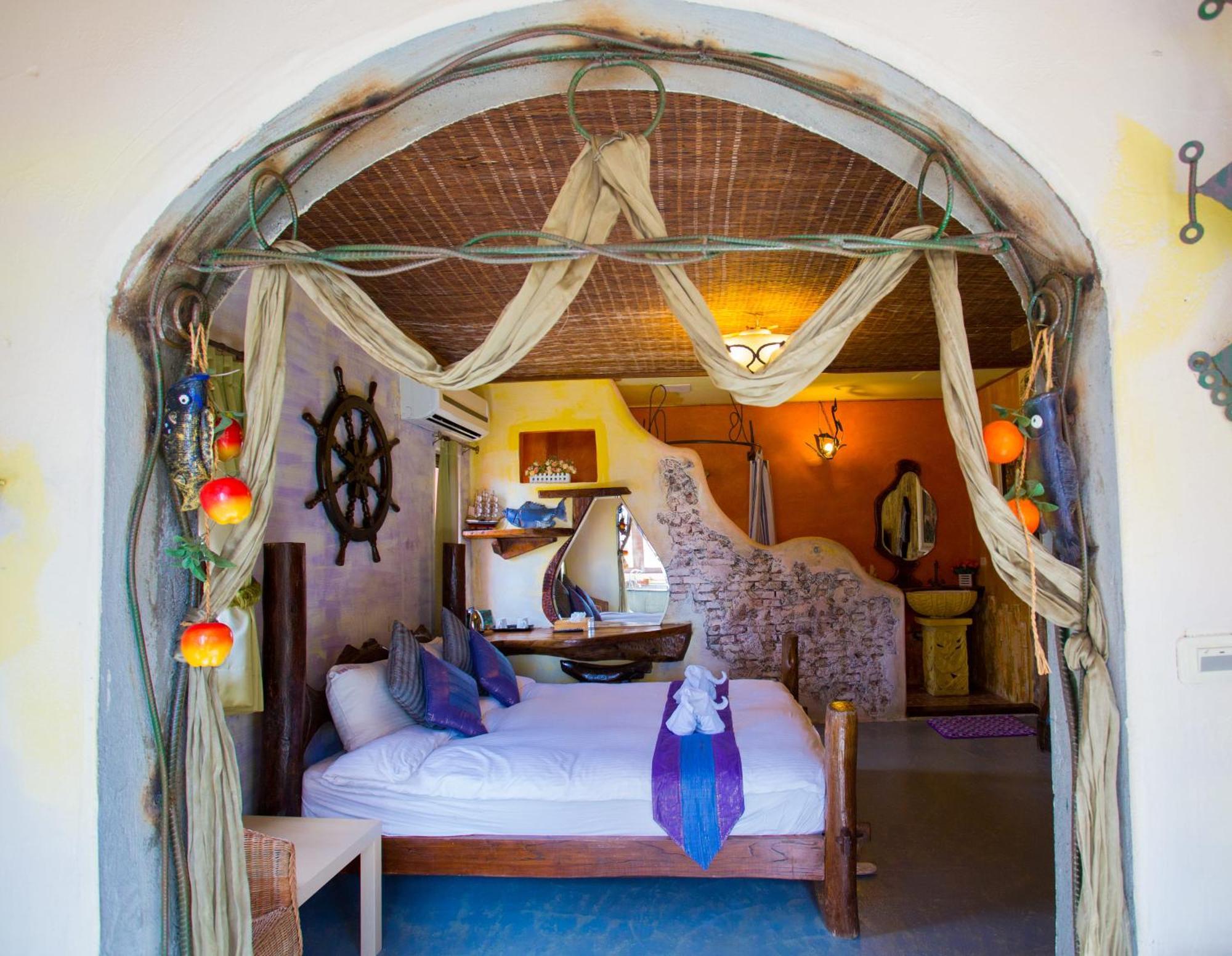 墾丁戀戀莎堡特色民宿 Castillo Cape Eluanbi Chambre photo